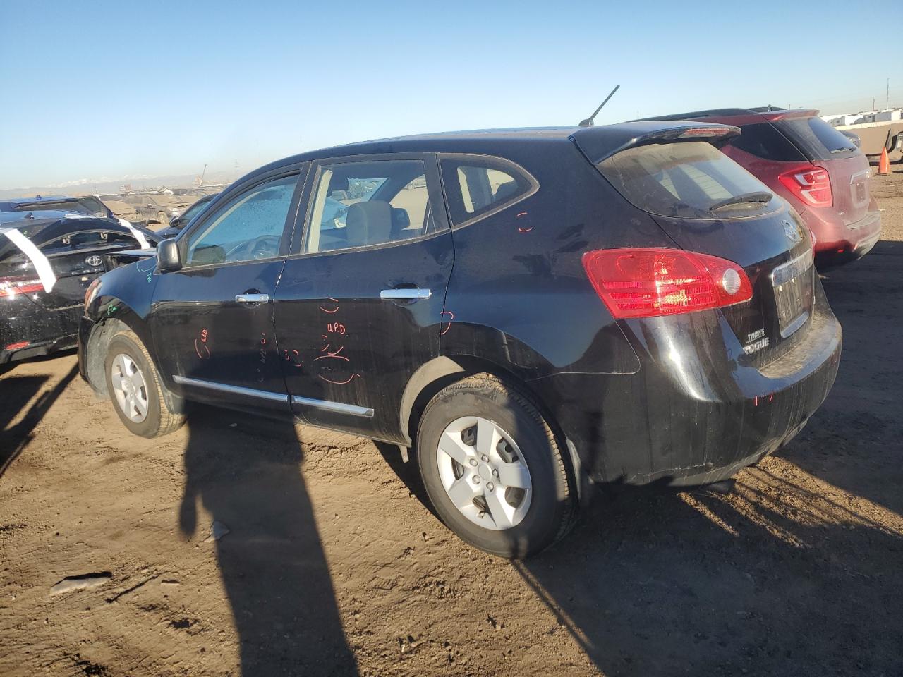 2013 Nissan Rogue - Image 2