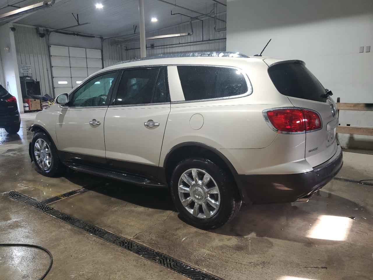 2012 Buick Enclave - Image 2