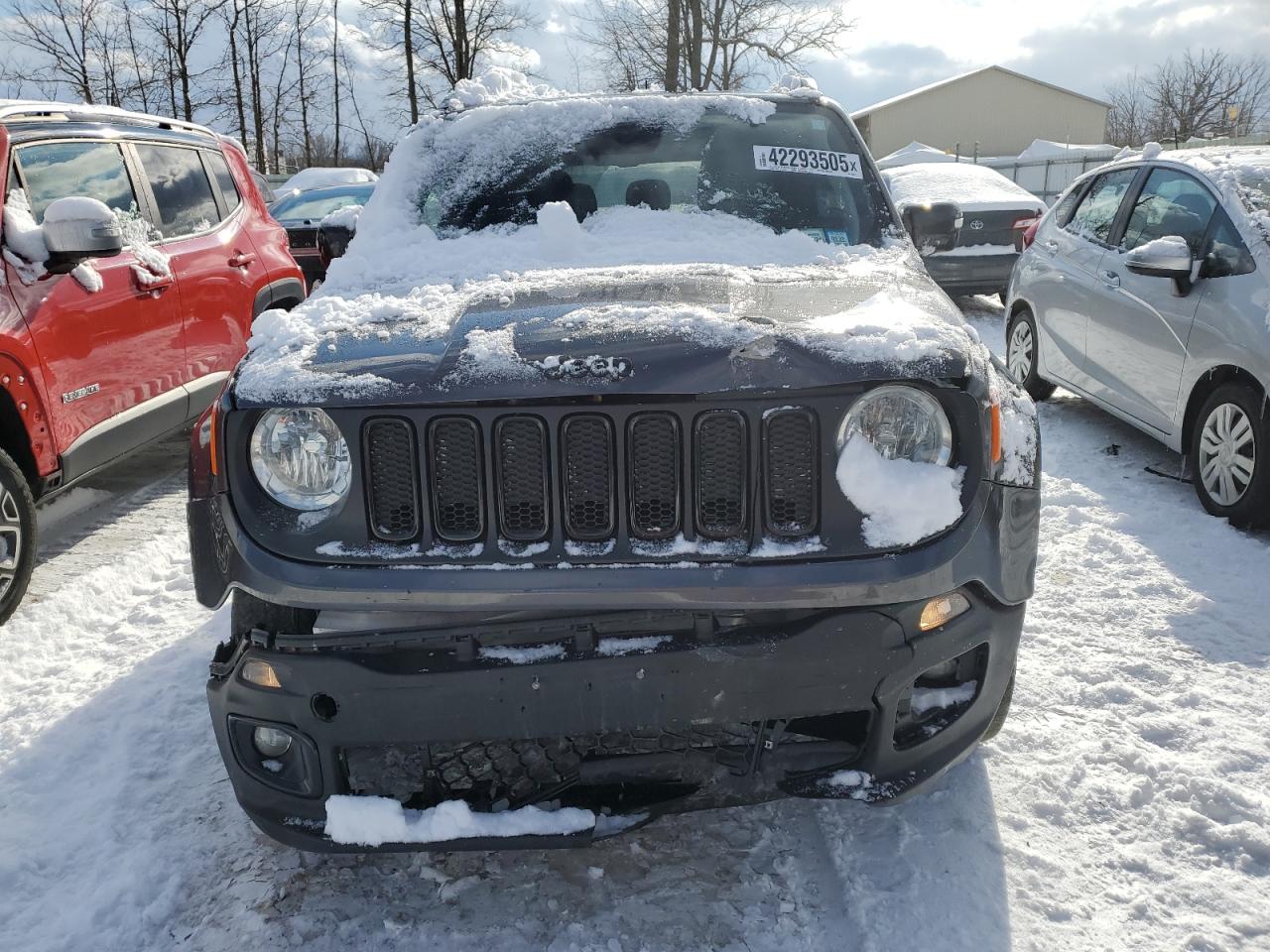2018 Jeep Renegade - Image 5