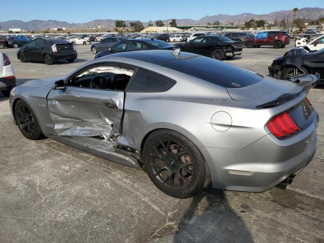  FORD MUSTANG 2020 Серебристый