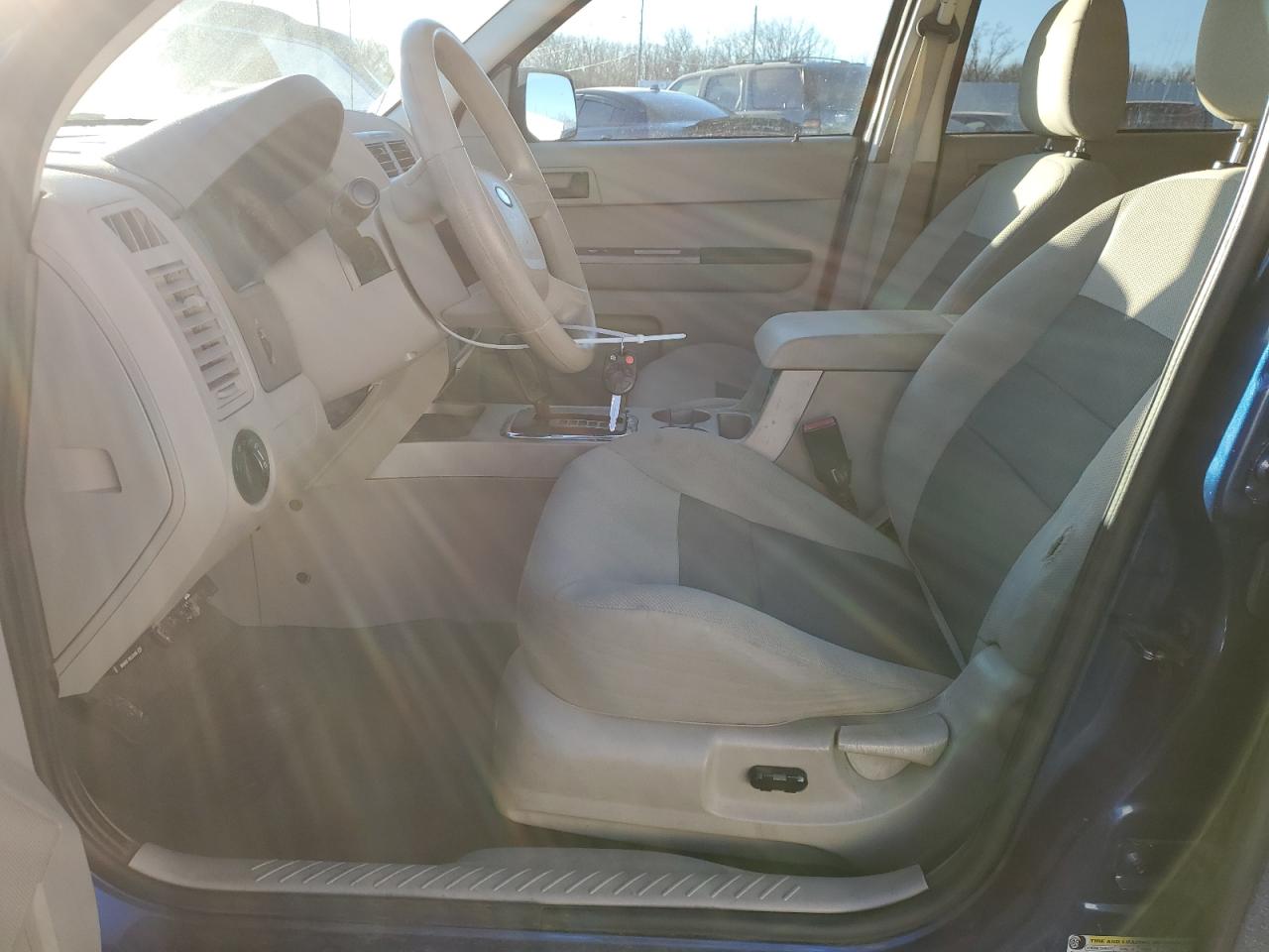 2008 Ford Escape - Image 7