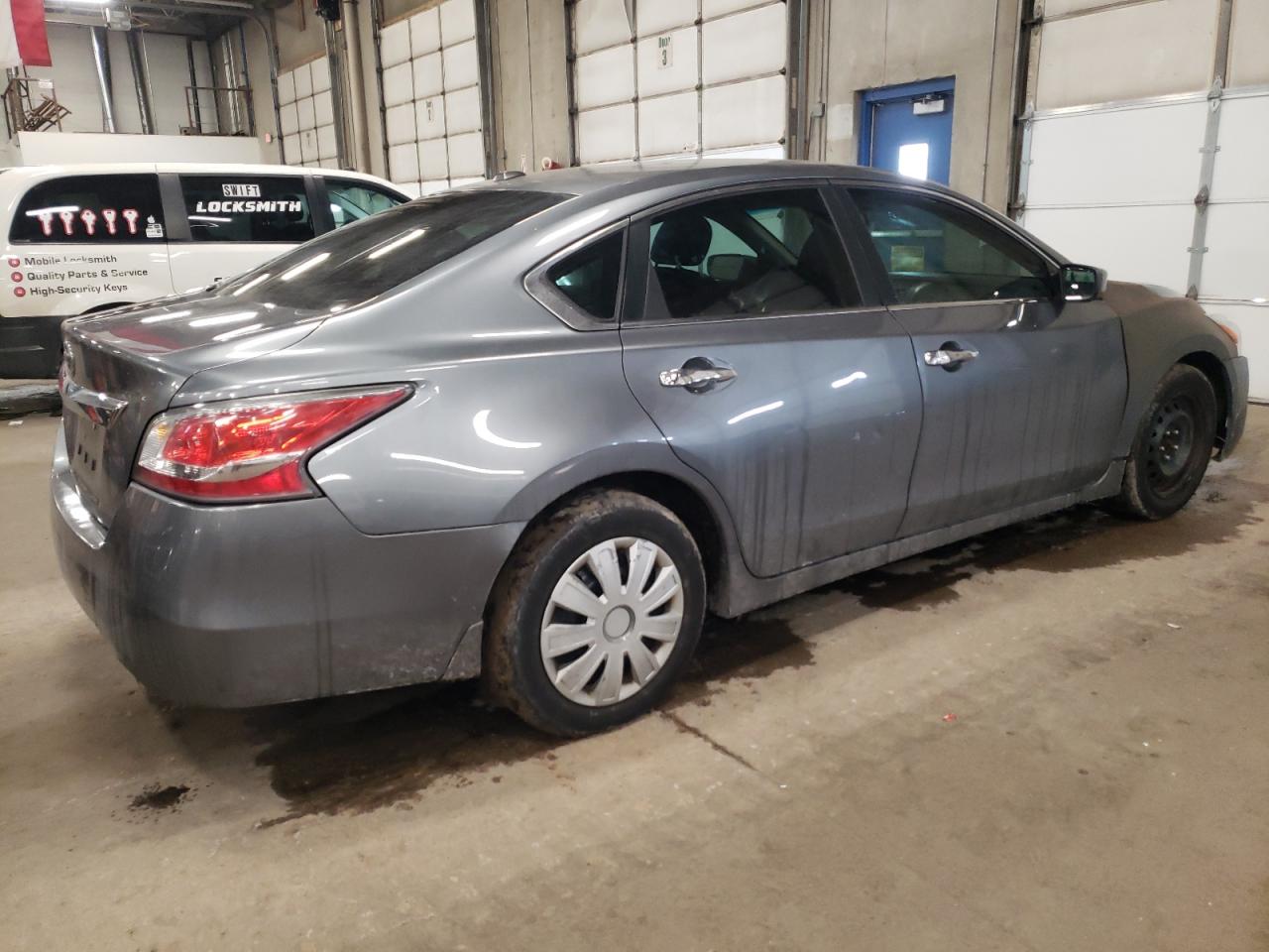 VIN 1N4AL3AP8FC146202 2015 NISSAN ALTIMA no.3