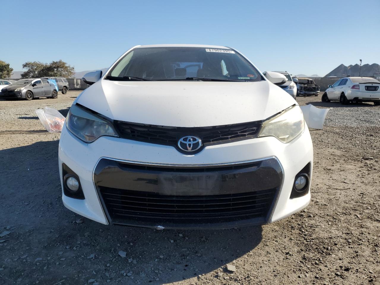 VIN 5YFBURHE7FP213530 2015 TOYOTA COROLLA no.5