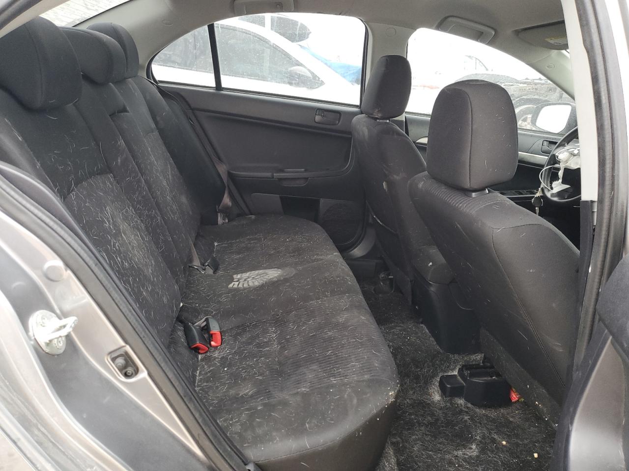 2015 Mitsubishi Lancer - Image 10