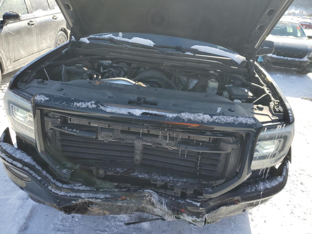 2017 GMC Sierra - Image 11