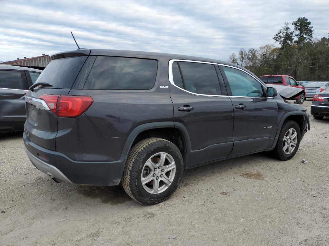 2018 GMC Acadia - Image 3