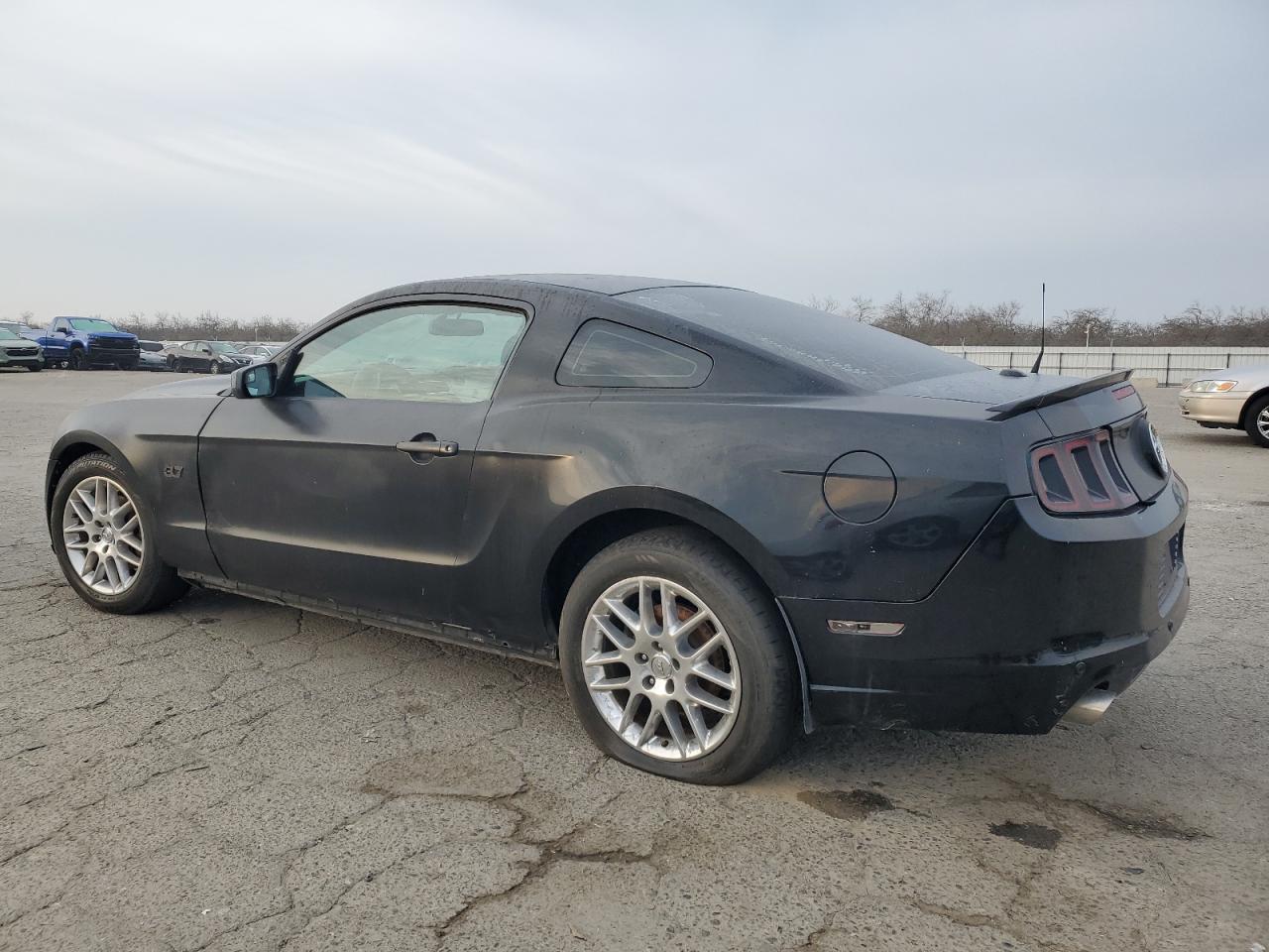 2013 Ford Mustang - Image 2