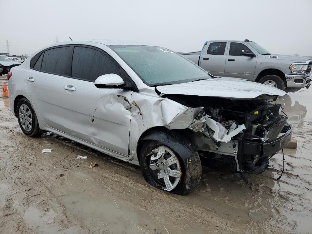 2023 Kia Rio - Image 4