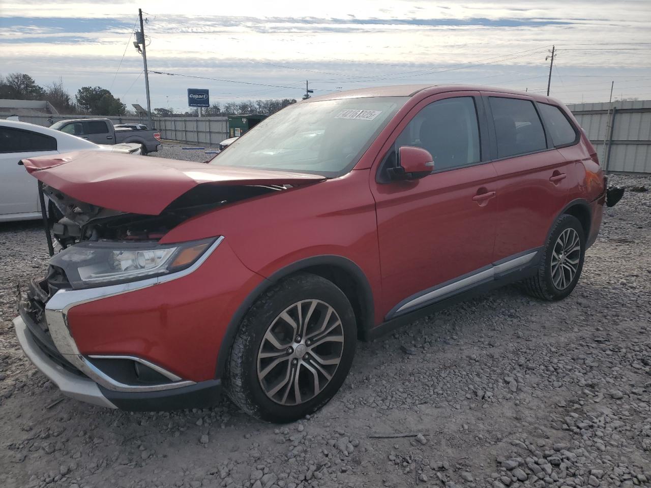 2016 Mitsubishi Outlander - Image 1
