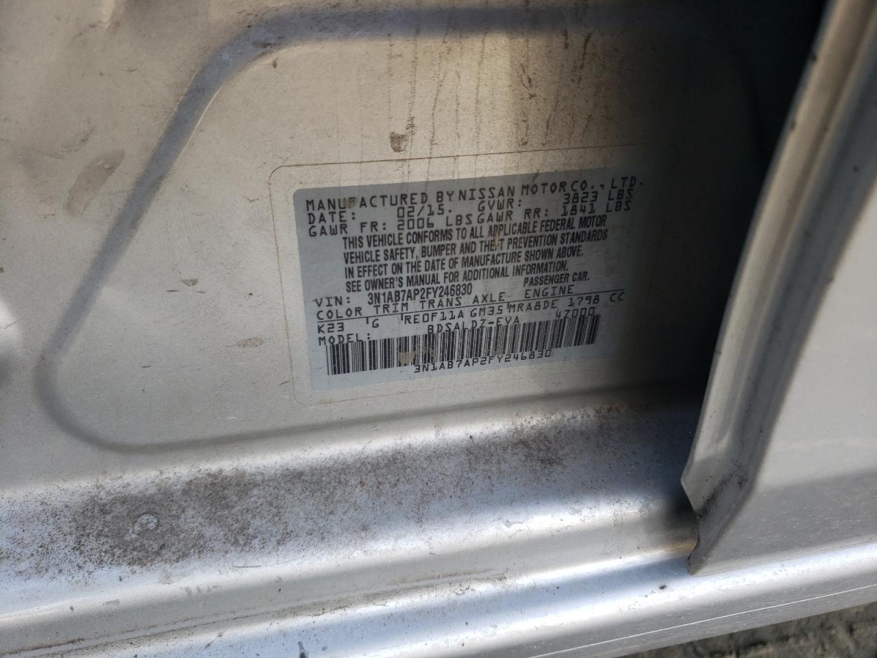 2015 Nissan Sentra - Image 12