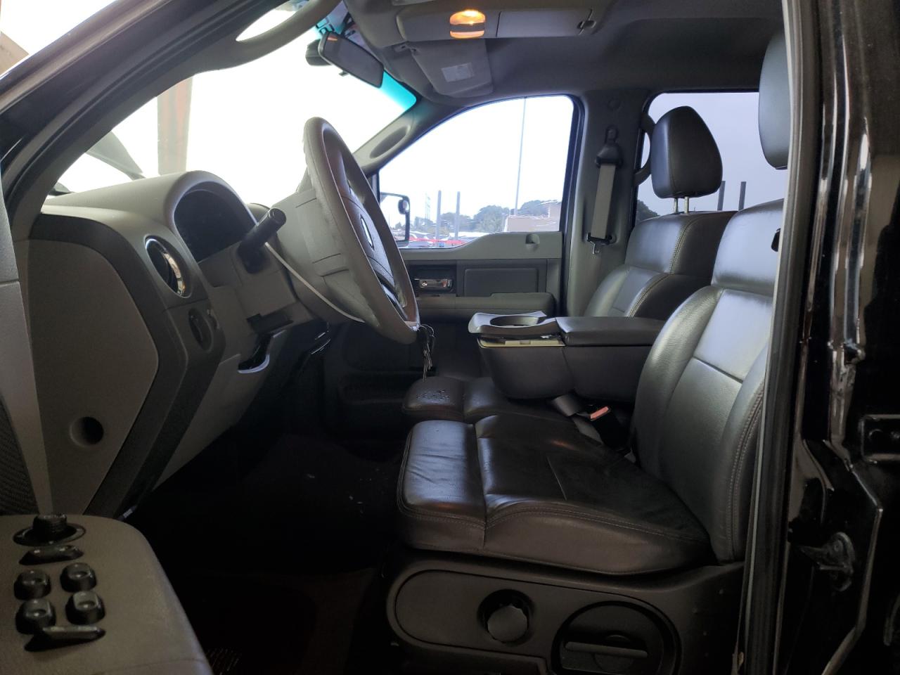2006 Ford F-150 - Image 7