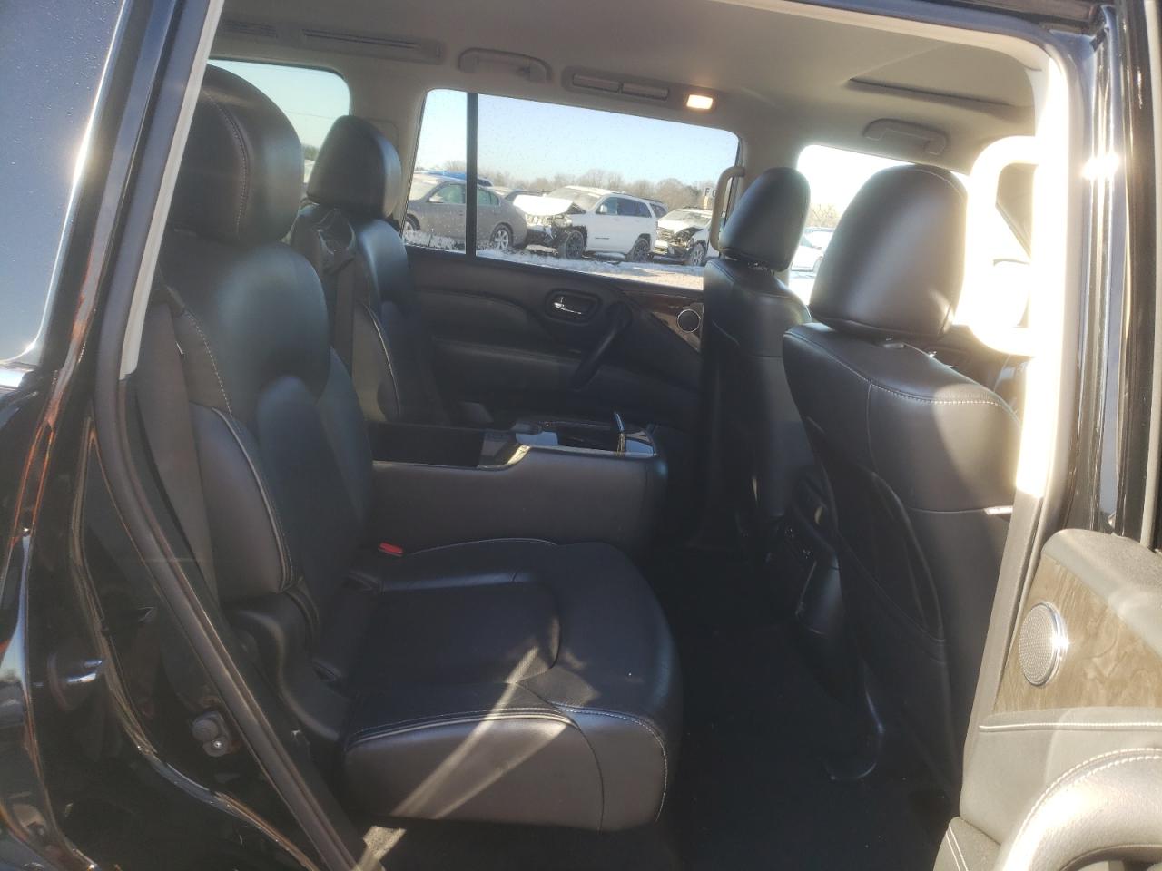 2021 Infiniti QX80 - Image 12