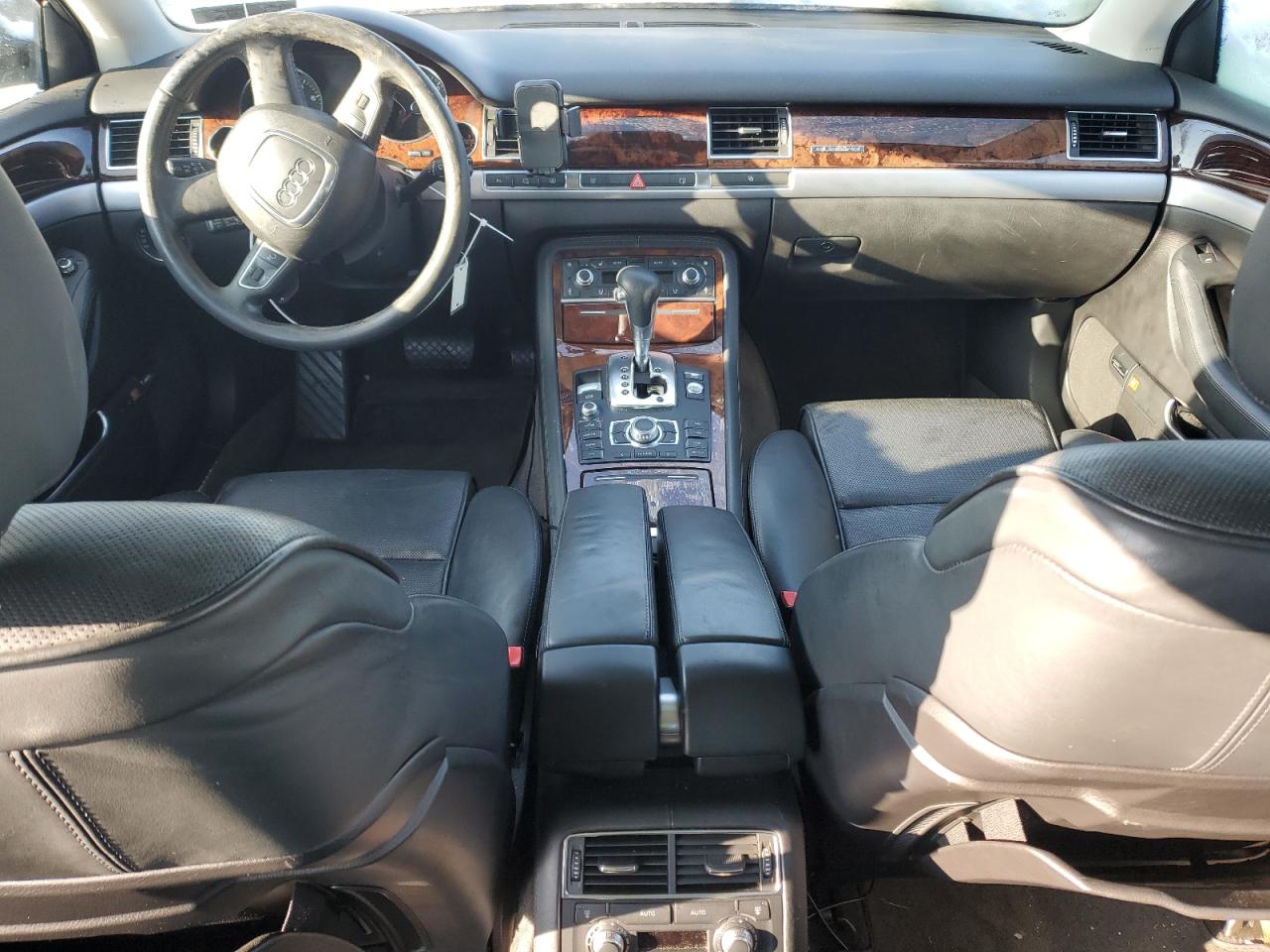 2010 Audi A8 - Image 8