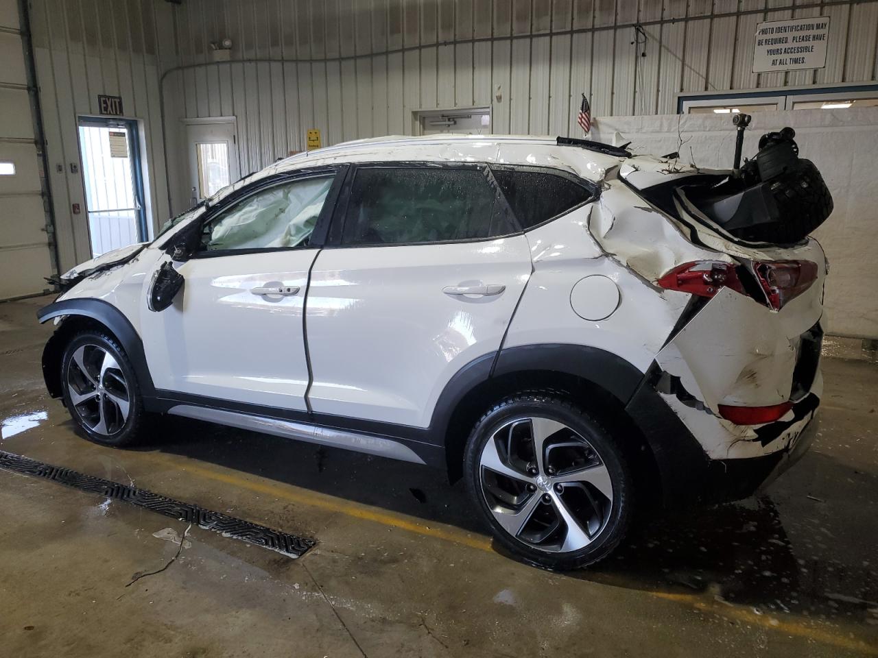 2018 Hyundai Tucson - Image 2