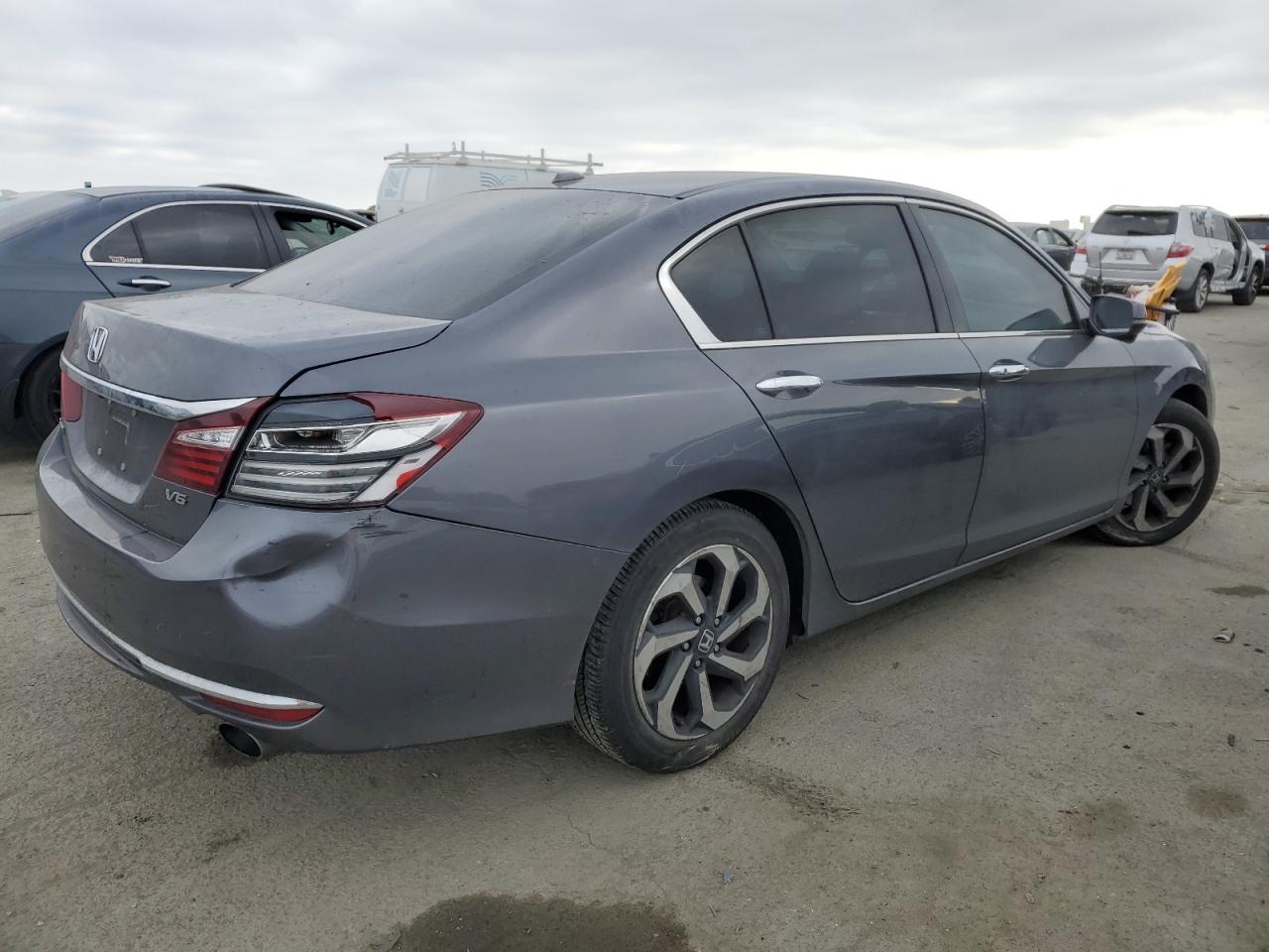 2017 Honda Accord - Image 3