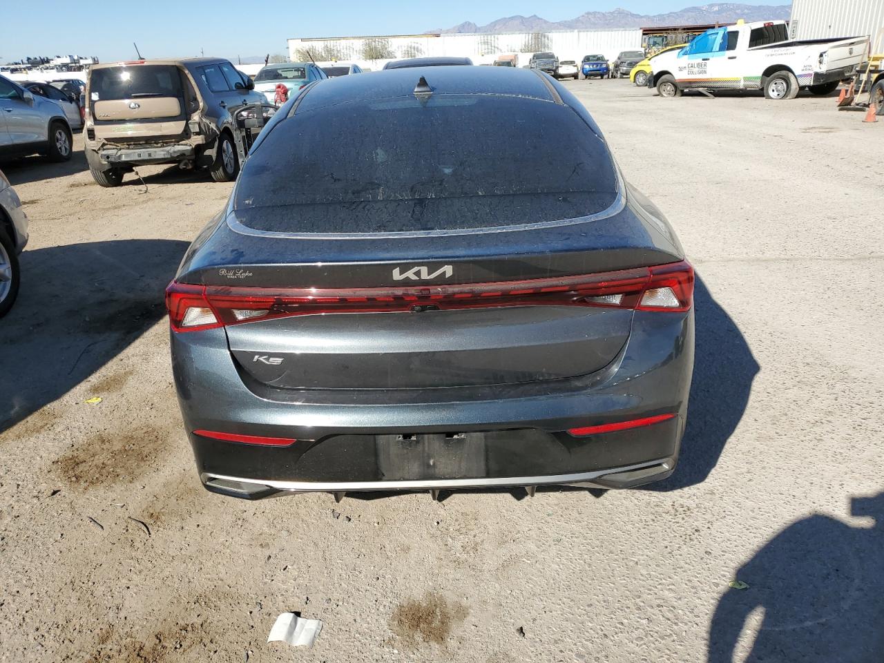 2022 Kia K5 - Image 6