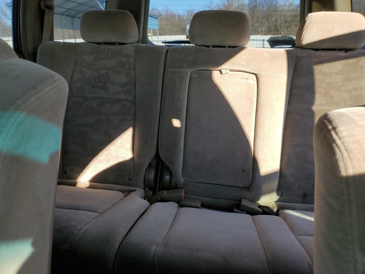 2004 Honda Pilot Ex VIN: 5FNYF18474B008022 Lot: 88210715