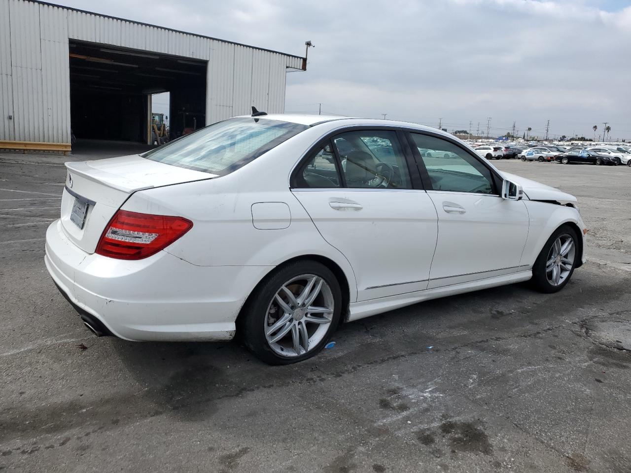 2014 Mercedes-Benz C-klasse - Image 3