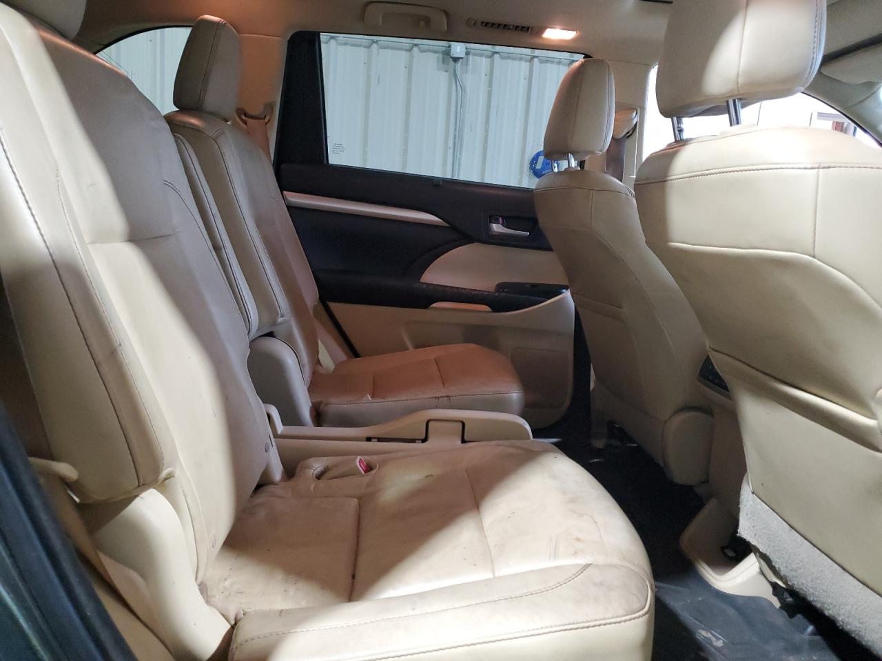 2015 Toyota Highlander Xle VIN: 5TDKKRFH6FS044837 Lot: 41448815