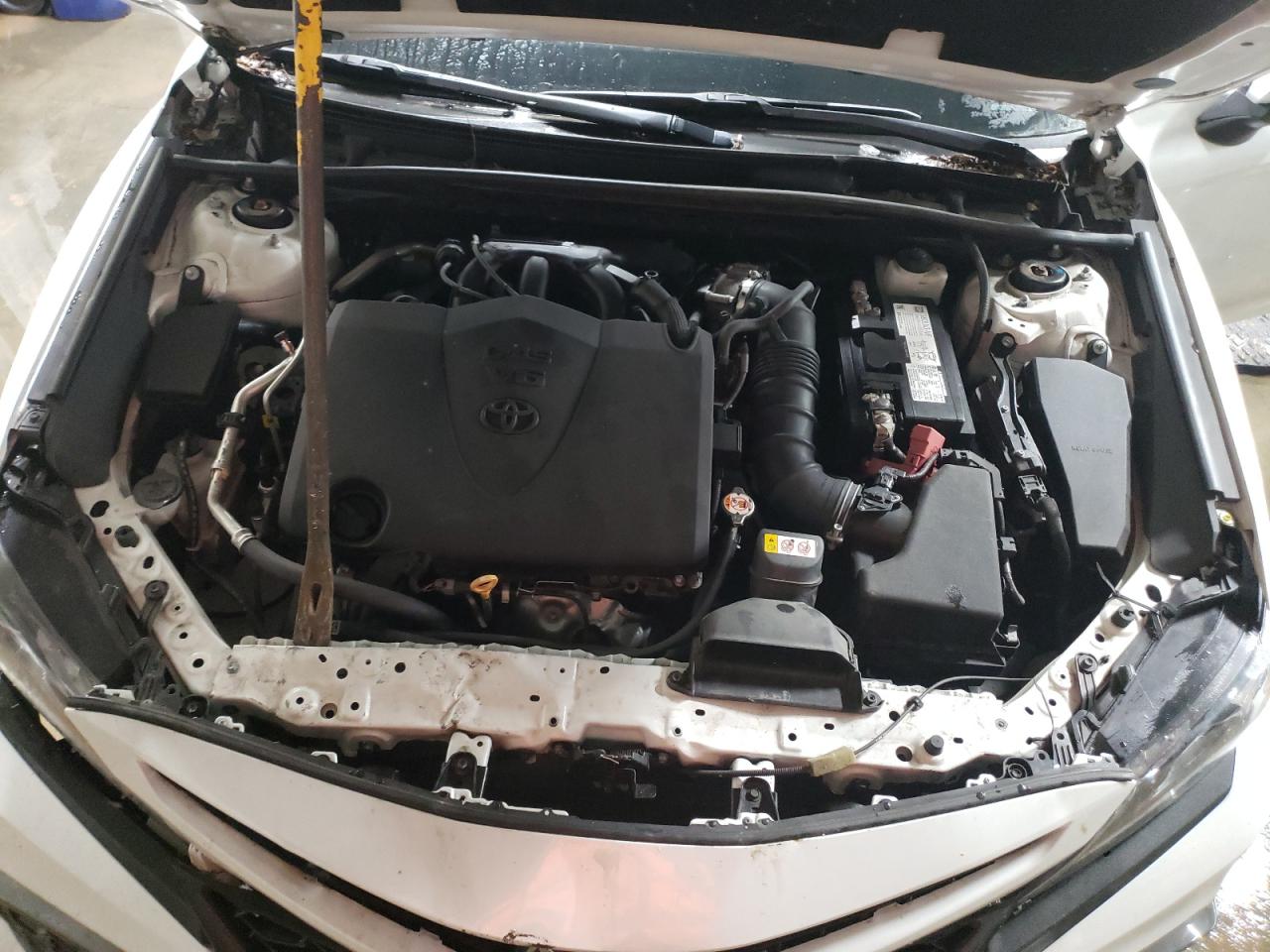 2021 Toyota Camry - Image 11
