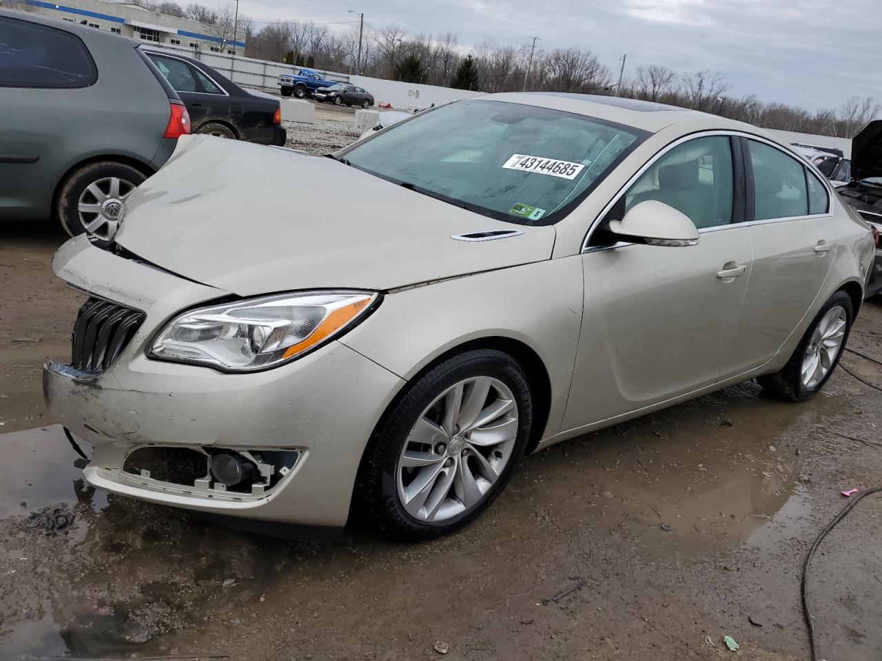 2016 Buick Regal - Image 1