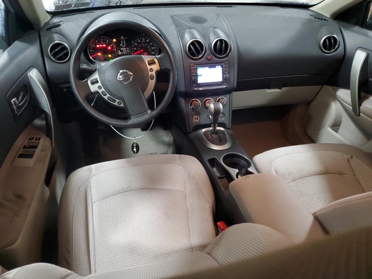 2011 Nissan Rogue - Image 8