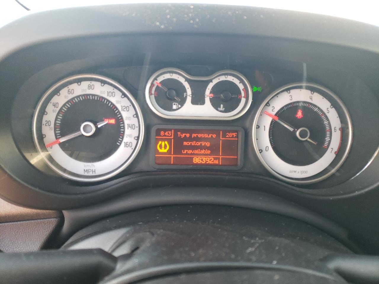 2014 Fiat 500 - Image 9