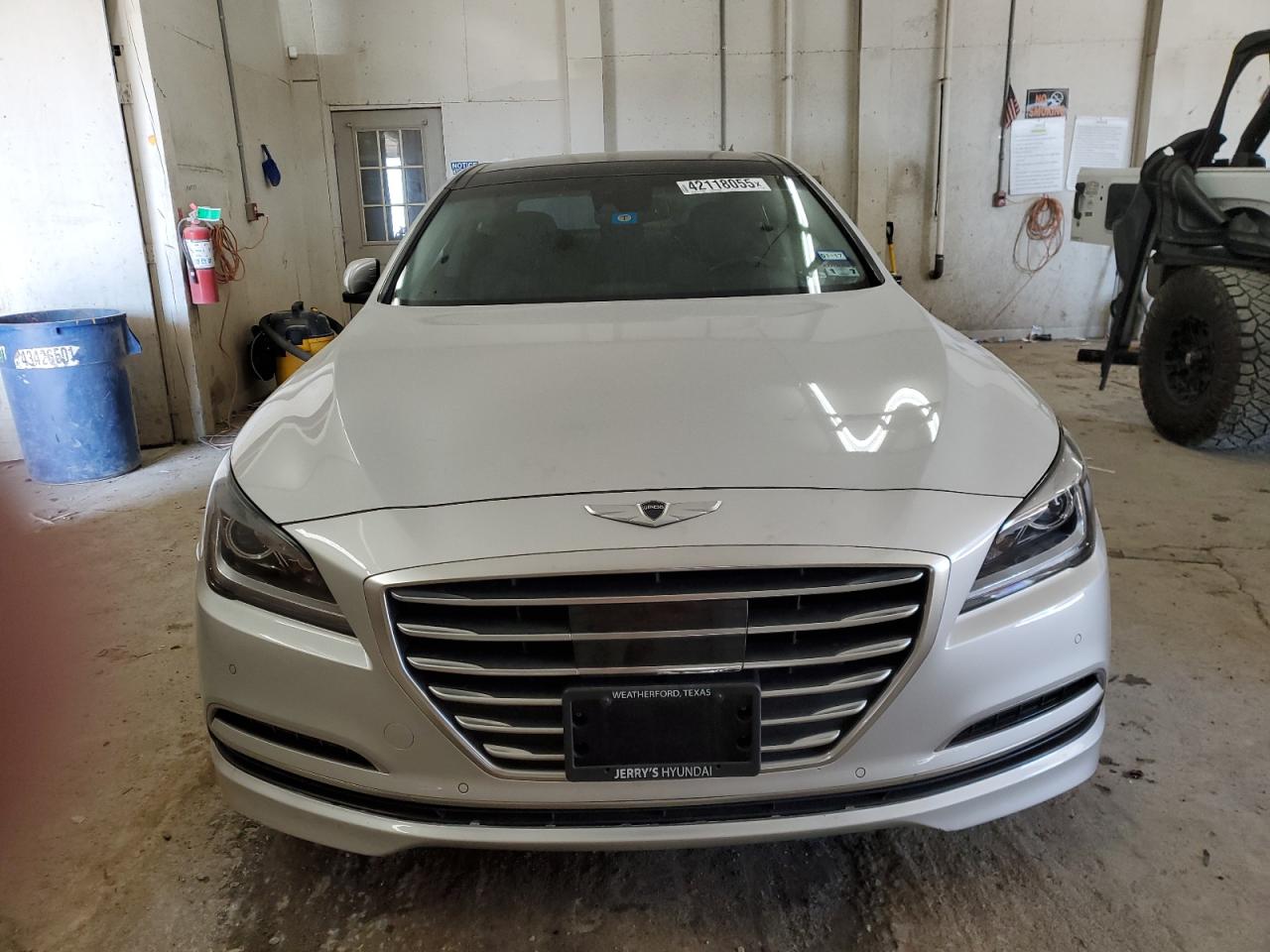 2015 Hyundai Genesis - Image 5