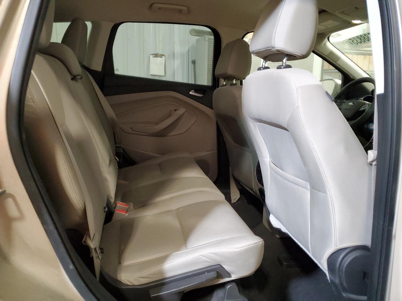 2017 Ford Escape - Image 11