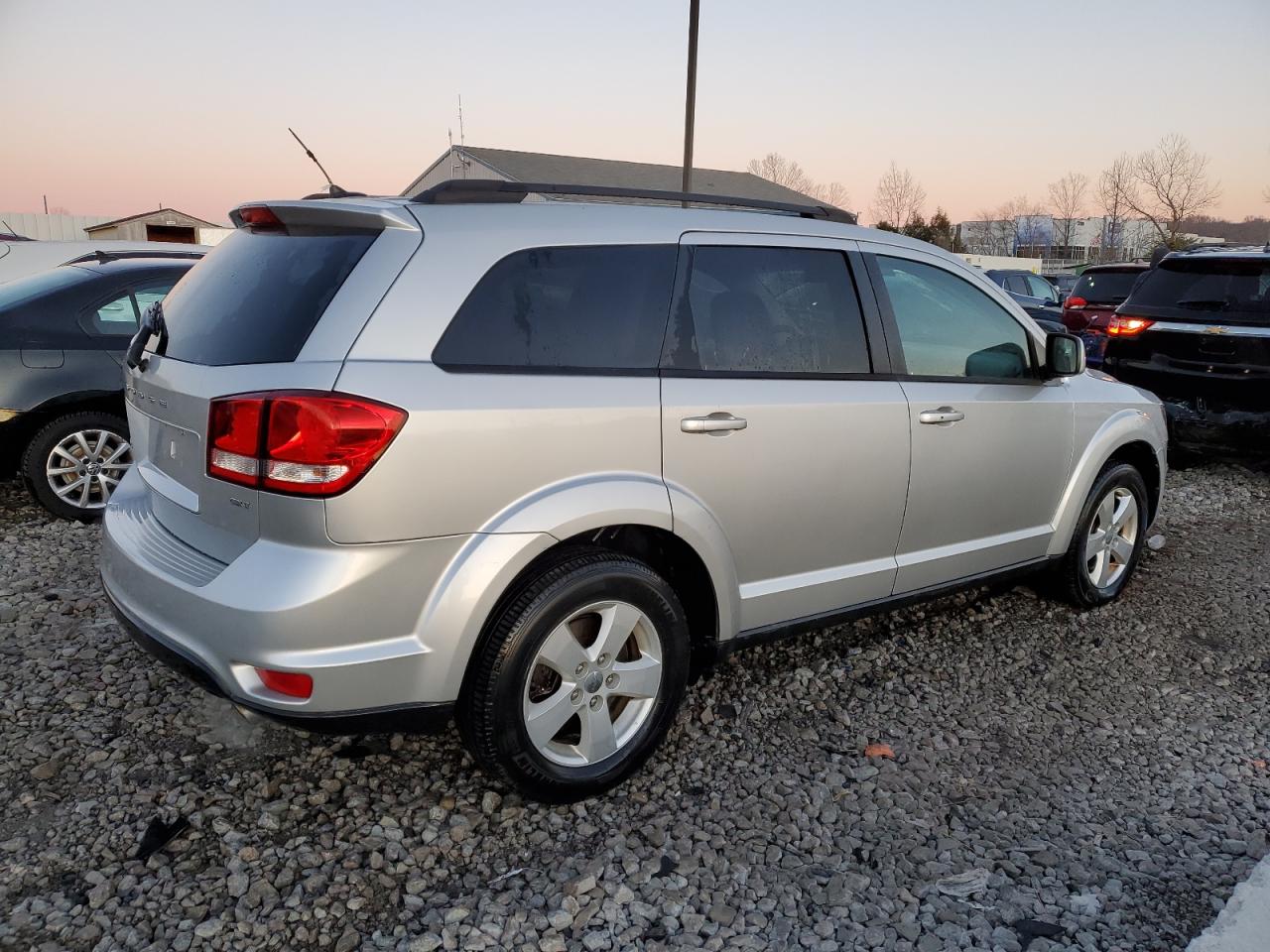 2012 Dodge Journey - Image 3