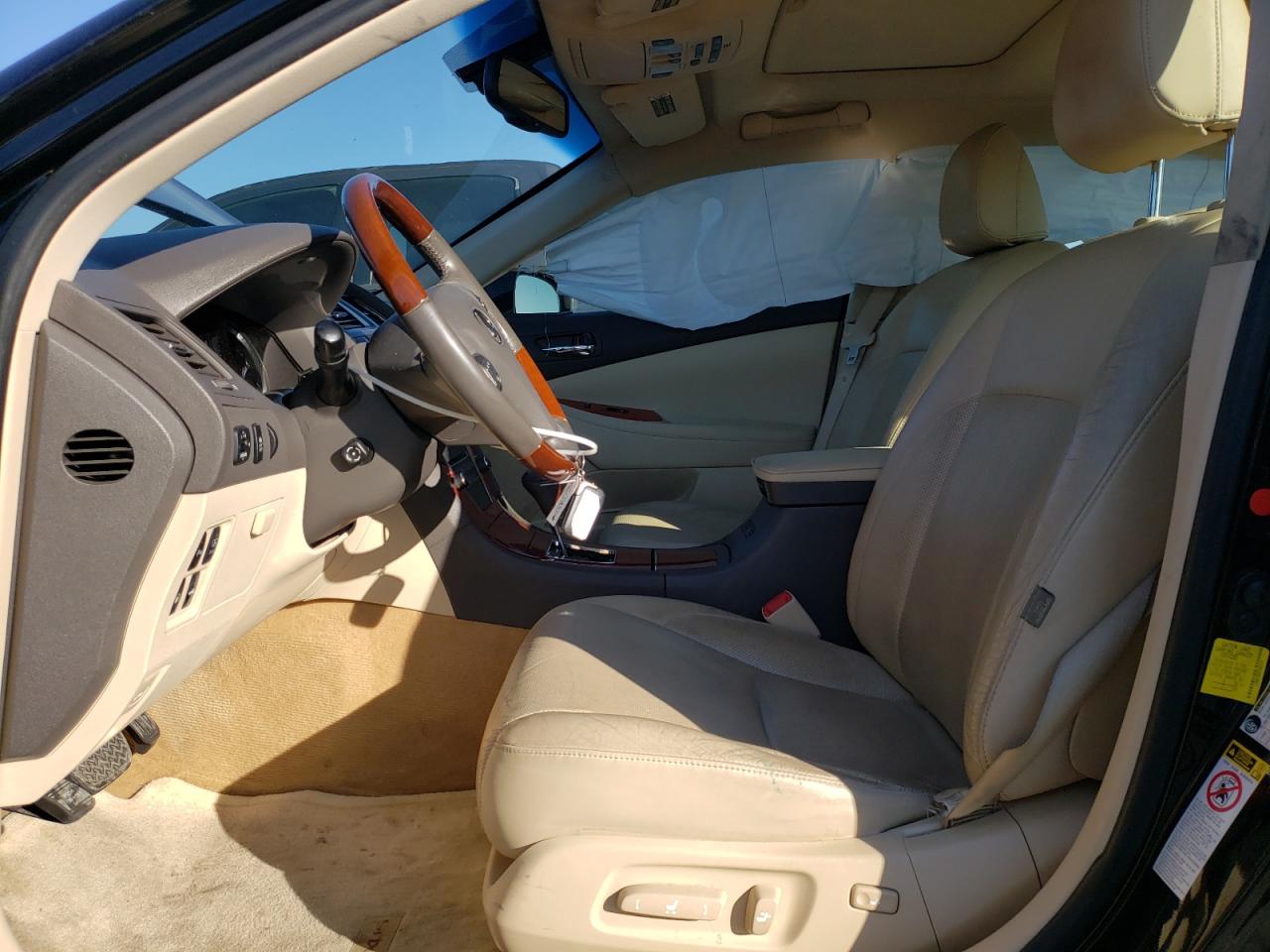 2012 Lexus ES - Image 7