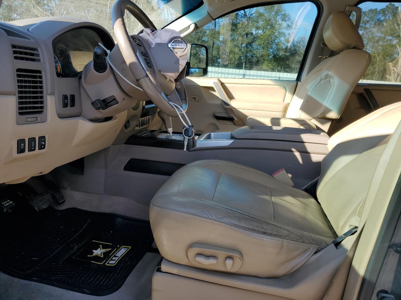 2013 Nissan Titan - Image 7