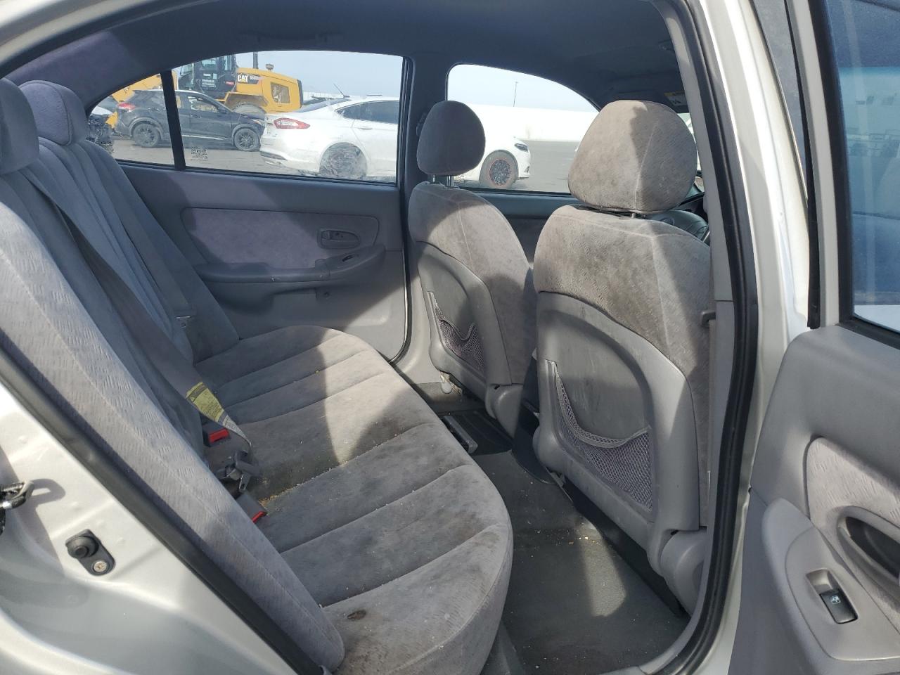 2006 Hyundai Elantra - Image 10