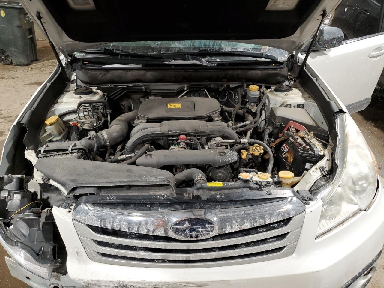 2011 Subaru Outback - Image 13