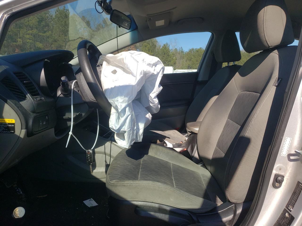 2016 Kia Forte - Image 7