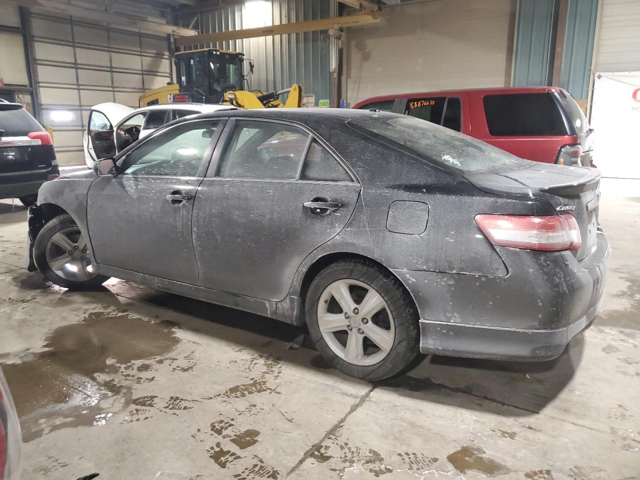 2010 Toyota Camry - Image 2