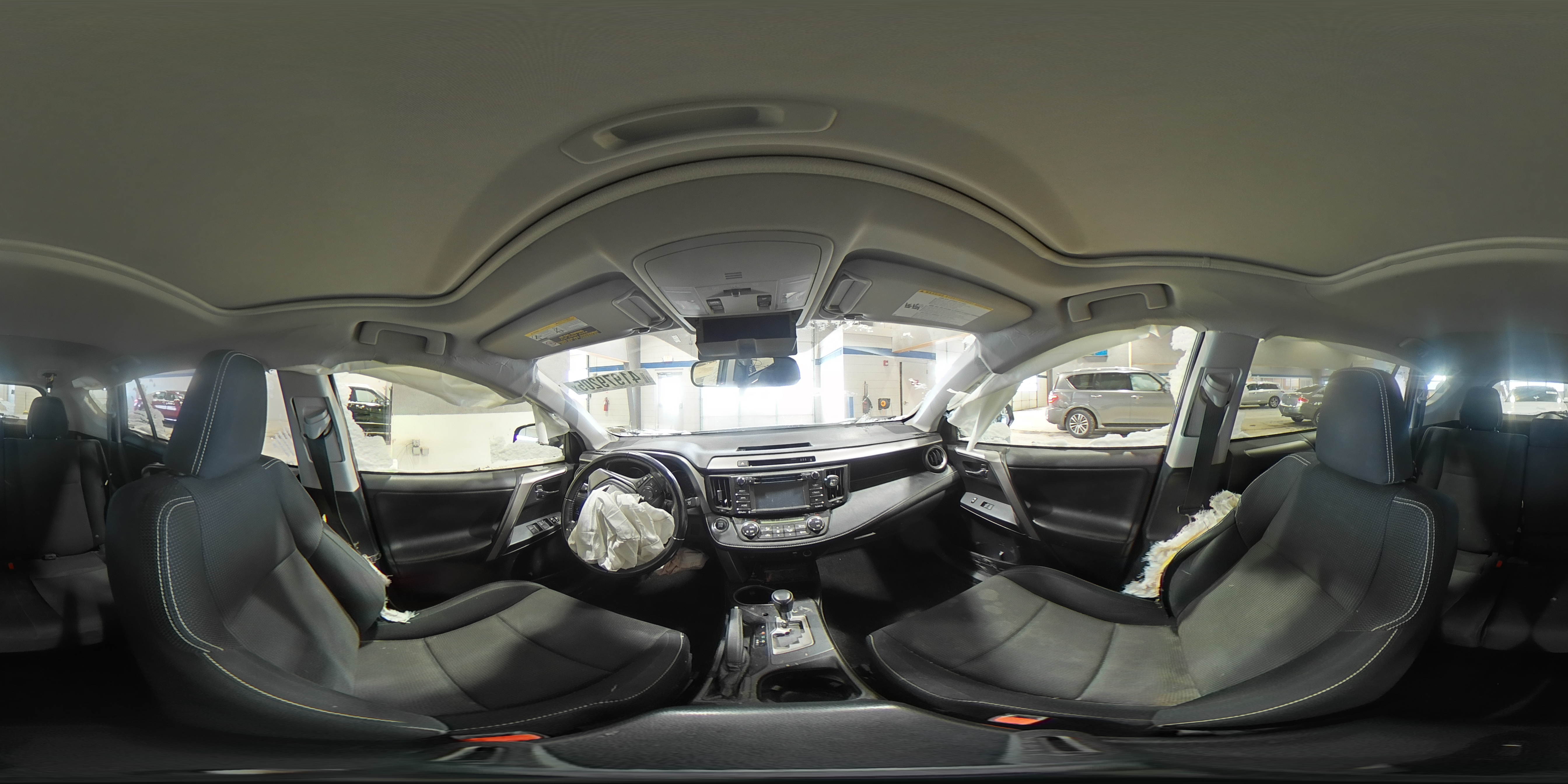 2018 Toyota RAV 4 - Image 13