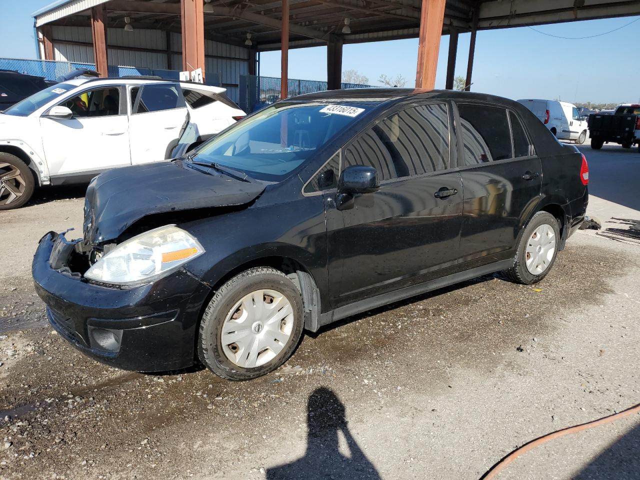 2010 Nissan Versa - Image 1