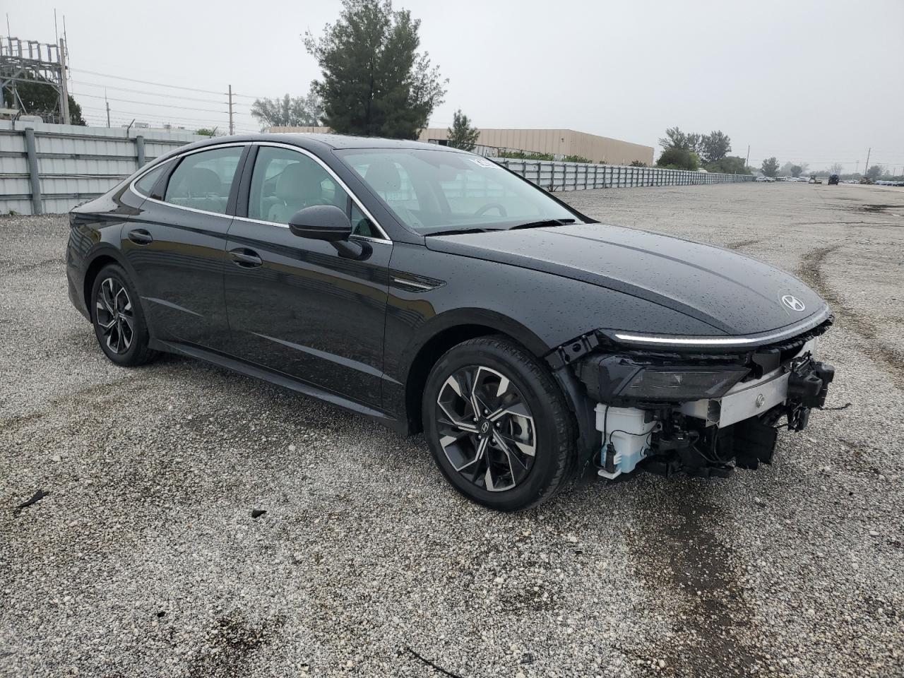 2024 Hyundai Sonata - Image 4