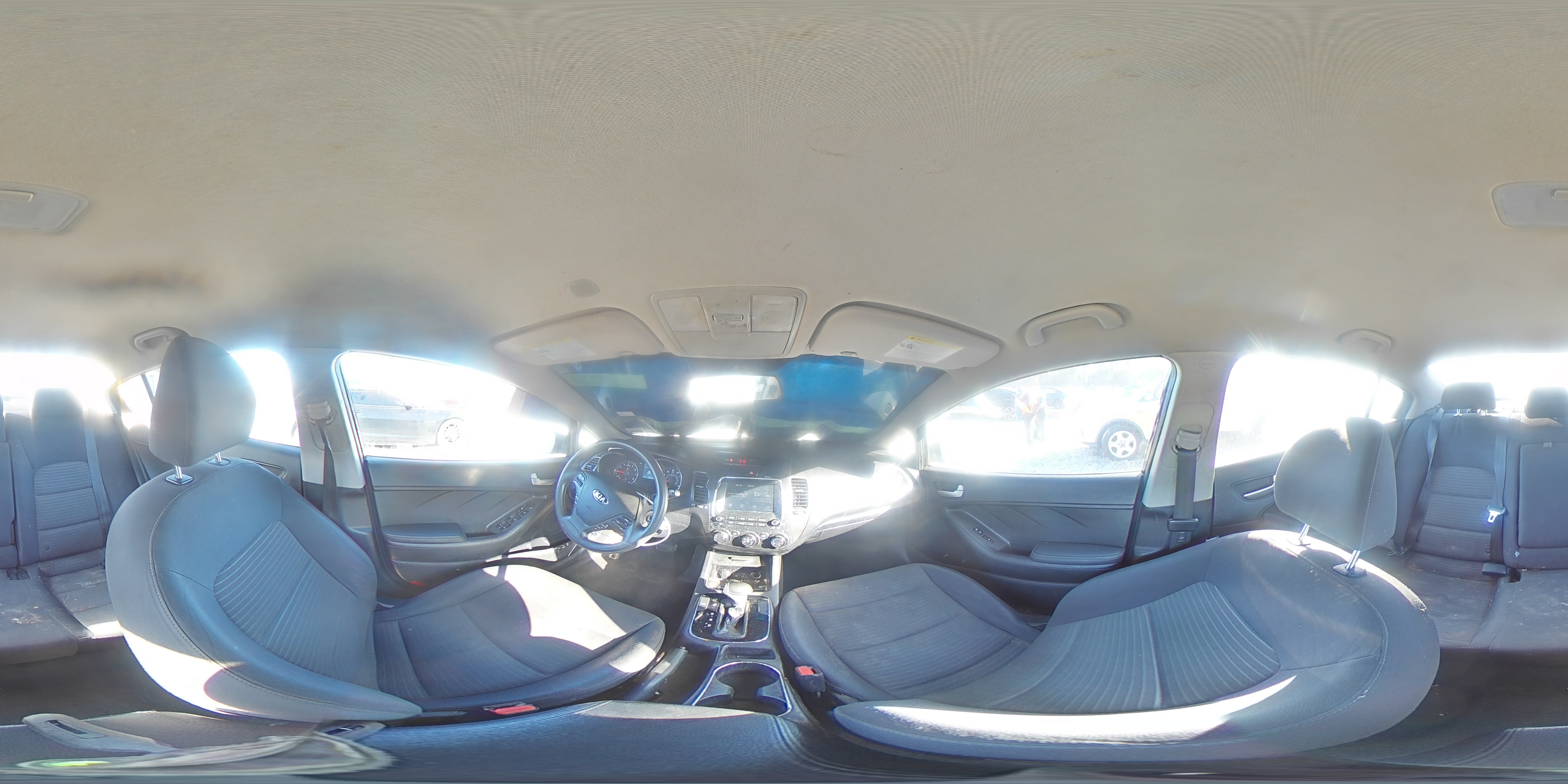 2018 Kia Forte - Image 14