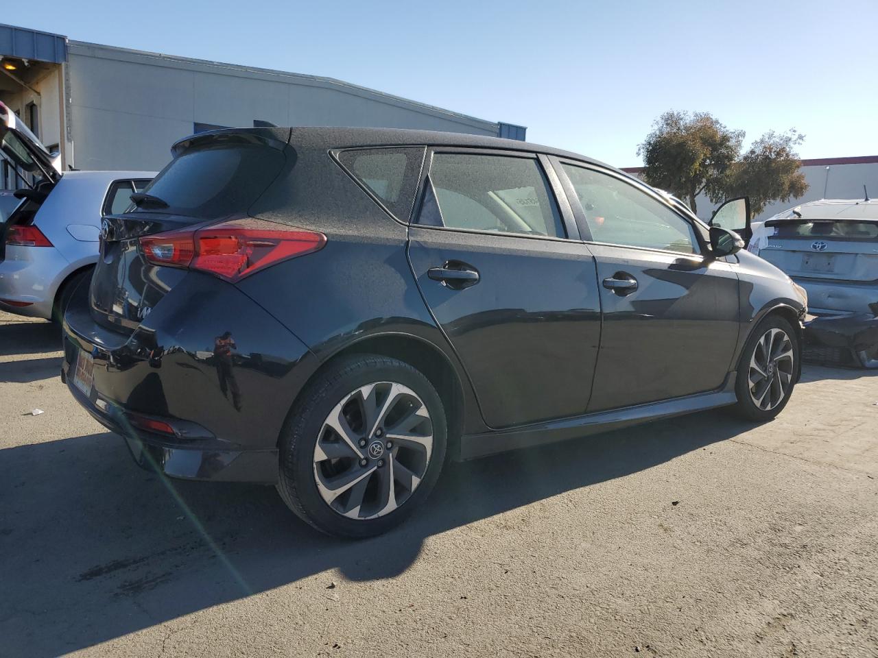 2018 Toyota Corolla - Image 3