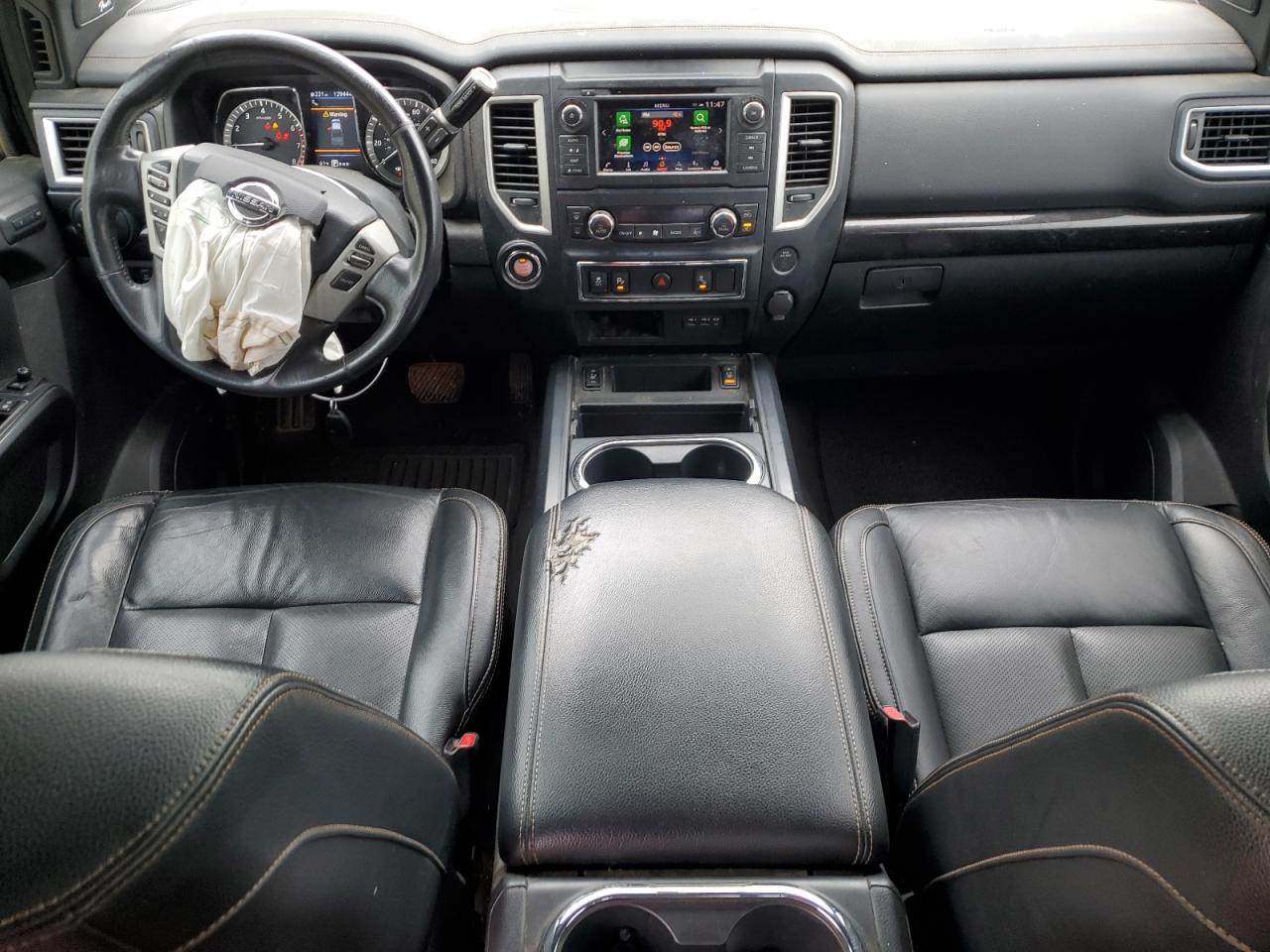 2019 Nissan Titan - Image 8