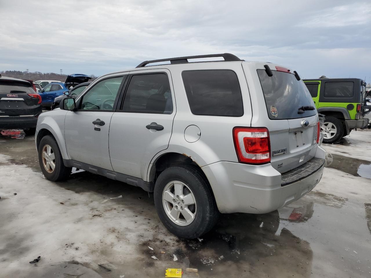 2012 Ford Escape - Image 2