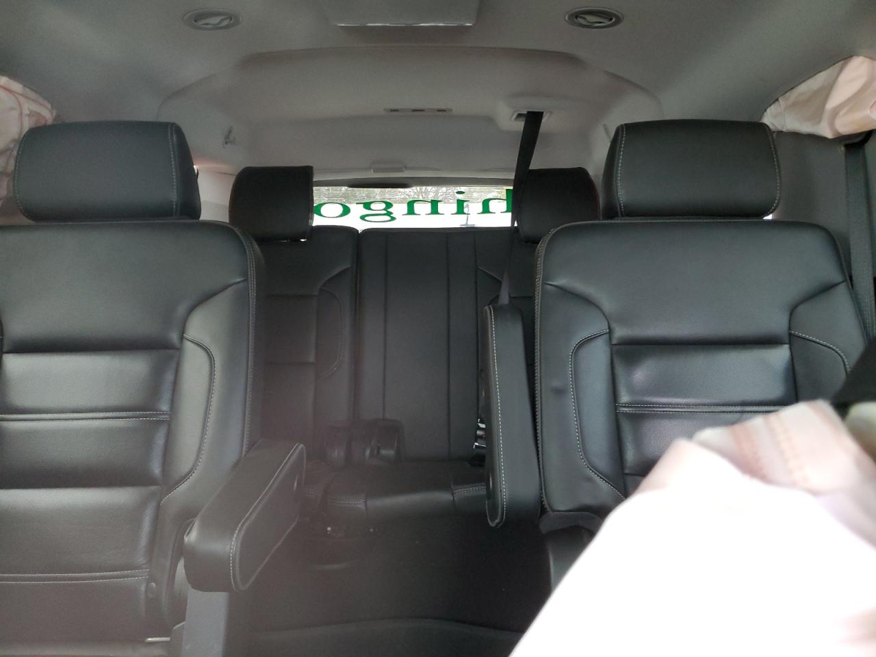 2019 GMC Yukon - Image 10