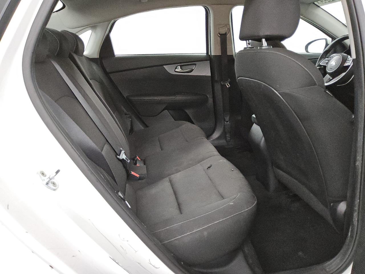 2021 Kia Forte - Image 10