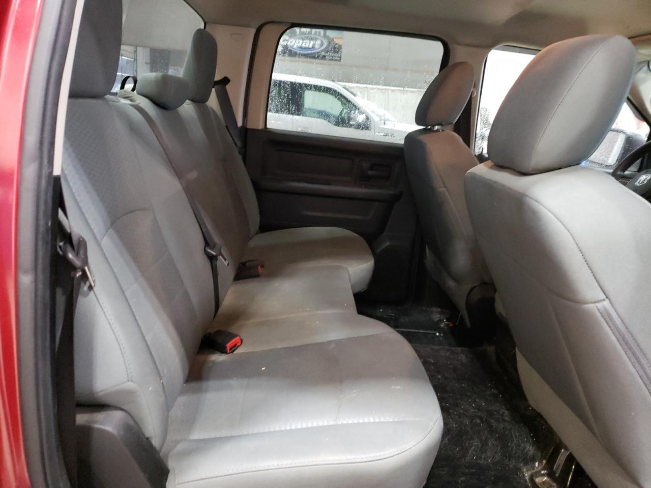 2014 RAM 1500 - Image 10