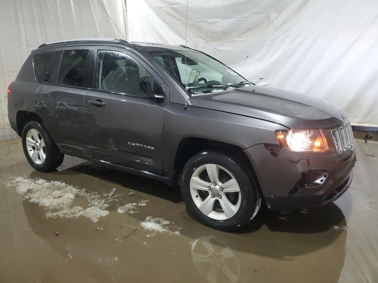 2016 Jeep Compass - Image 4