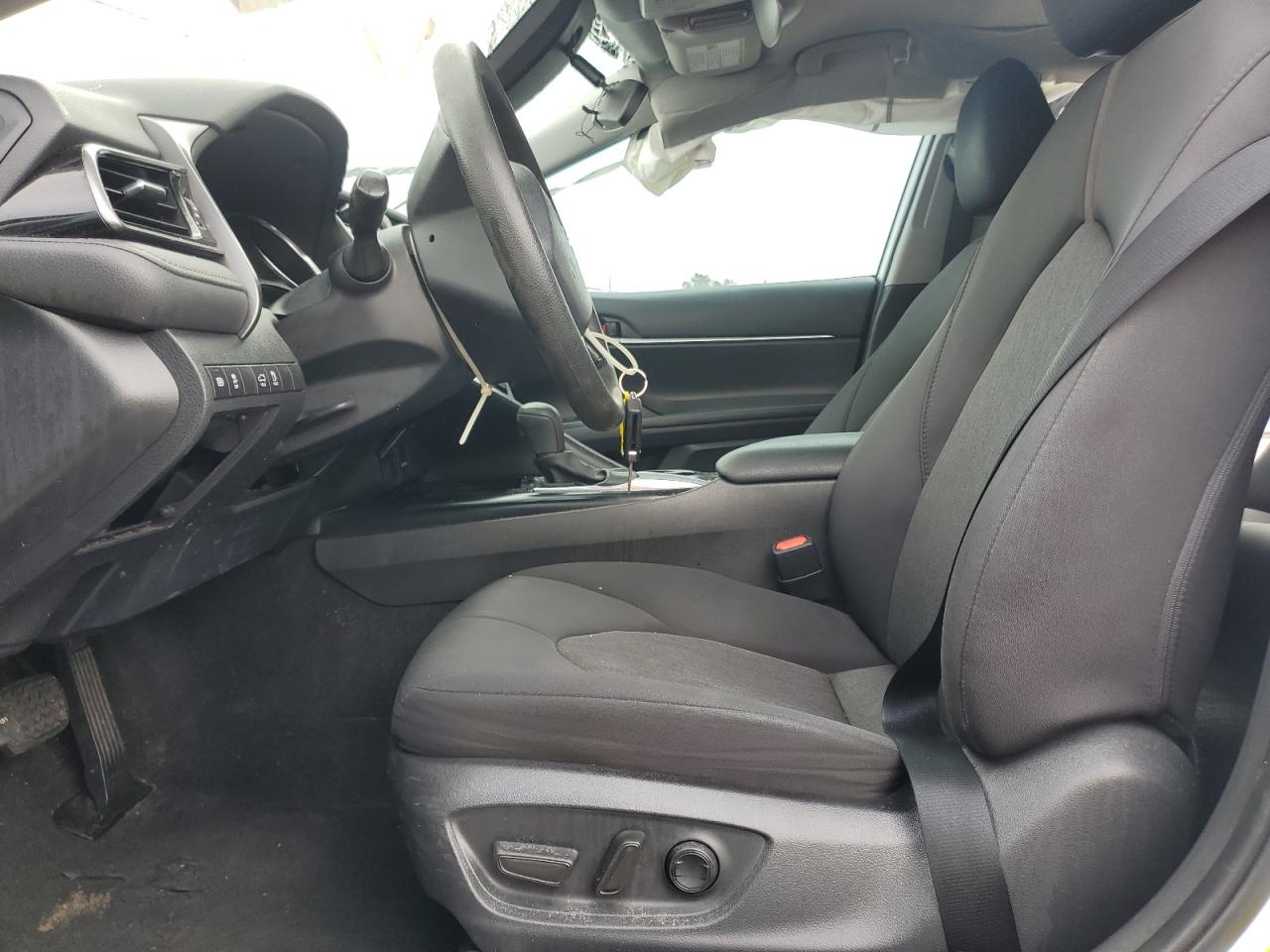 2020 Toyota Camry - Image 7
