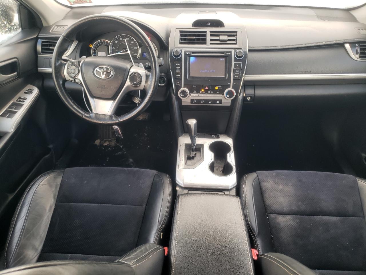 2012 Toyota Camry - Image 8