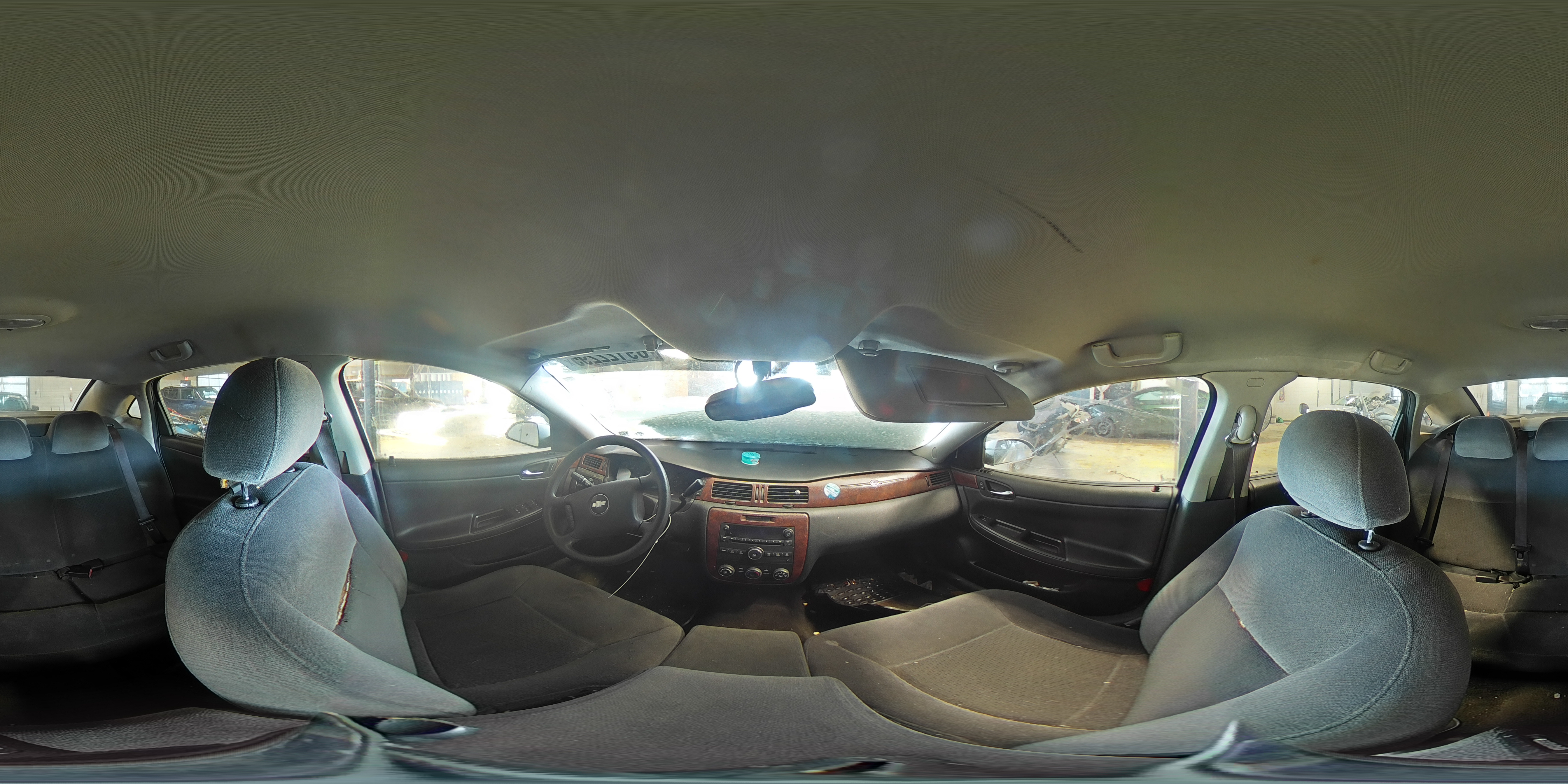 2006 Chevrolet Impala - Image 13